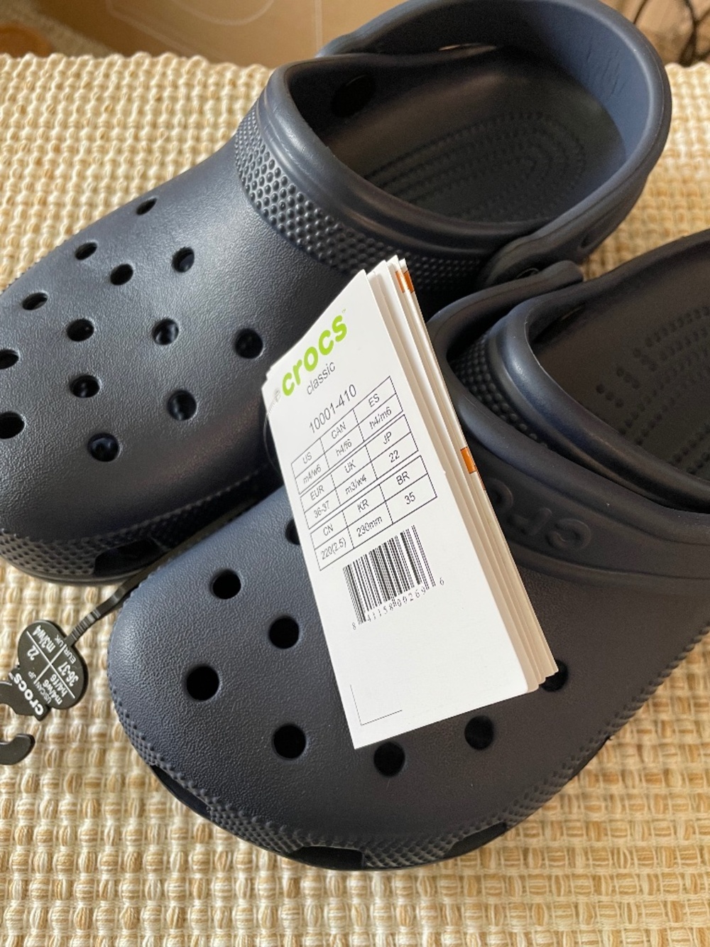 Crocs classic navy M4/W6 New with tags